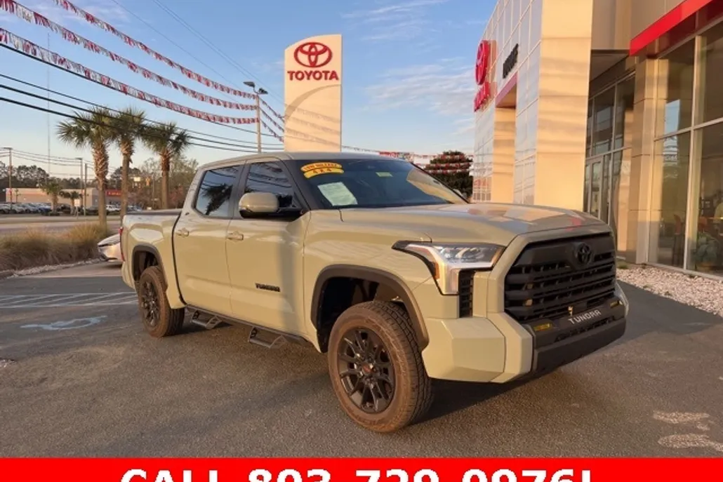 2024 Toyota Tundra SR5 photo 1