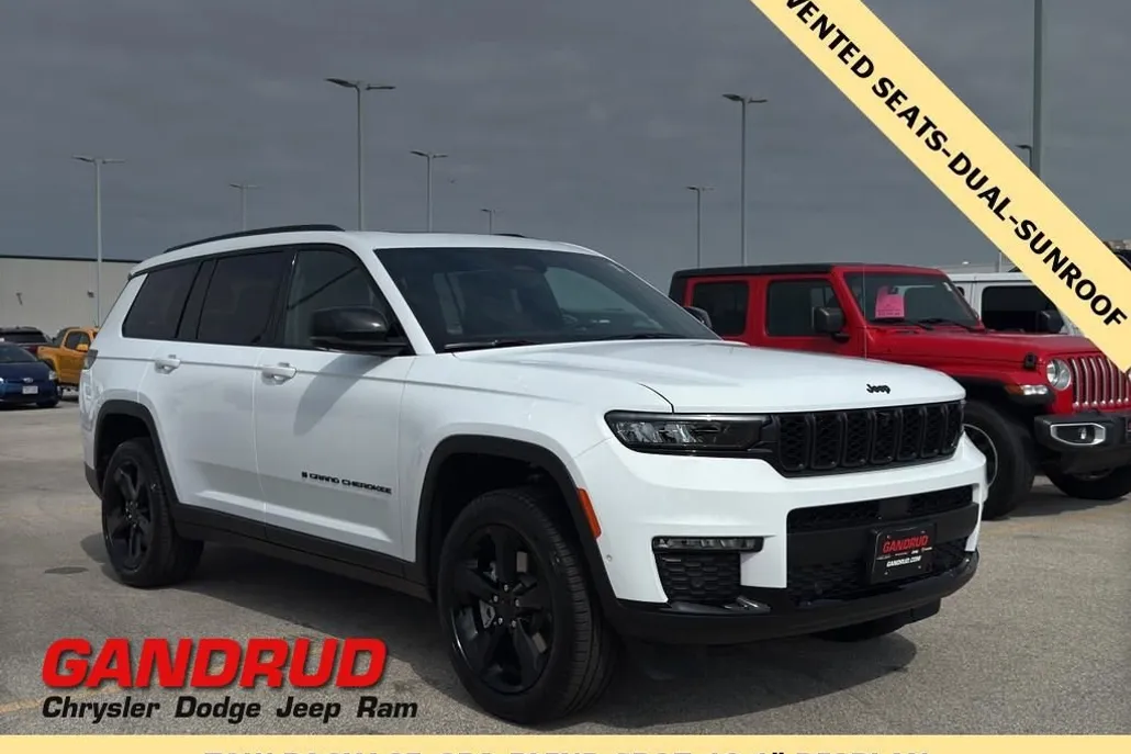 2025 Jeep Grand Cherokee Limited photo 1