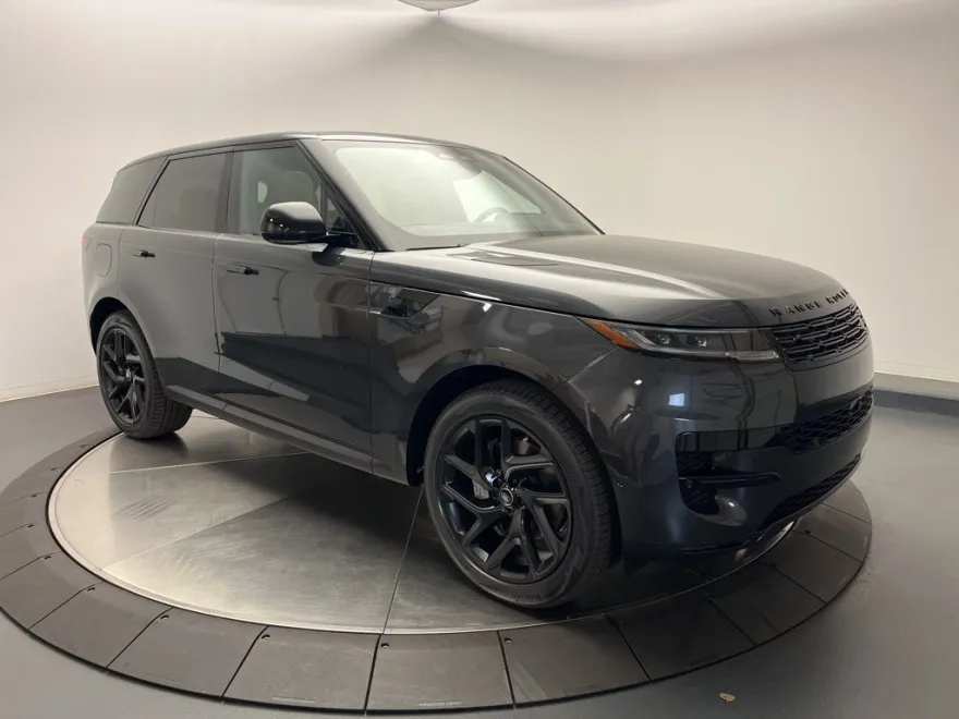 2025 Land Rover Range Rover Sport SE photo 1
