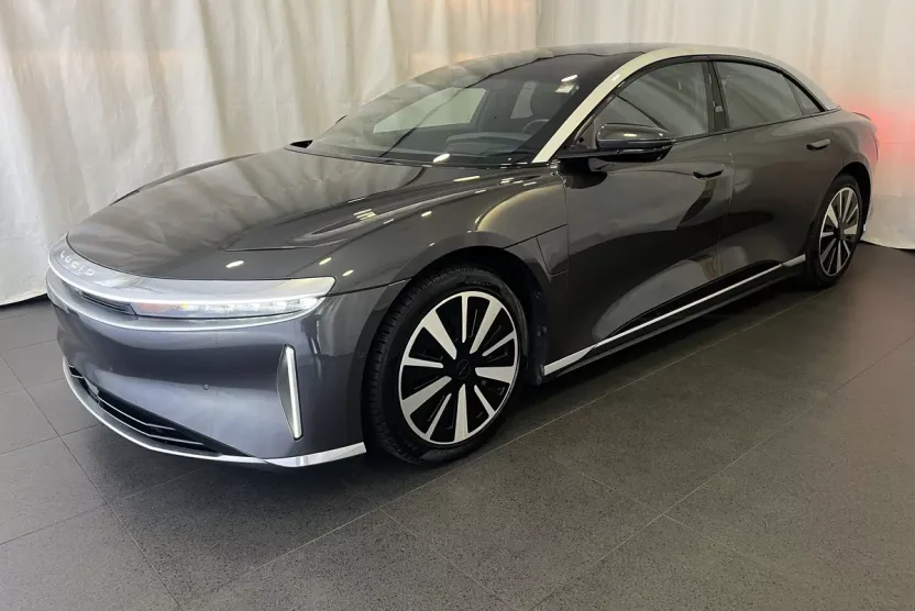 2023 Lucid Air Touring photo 1