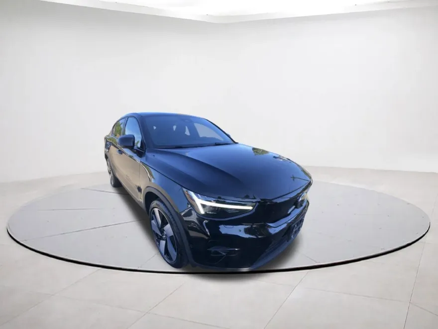 2023 Volvo C40 Recharge Ultimate photo 1