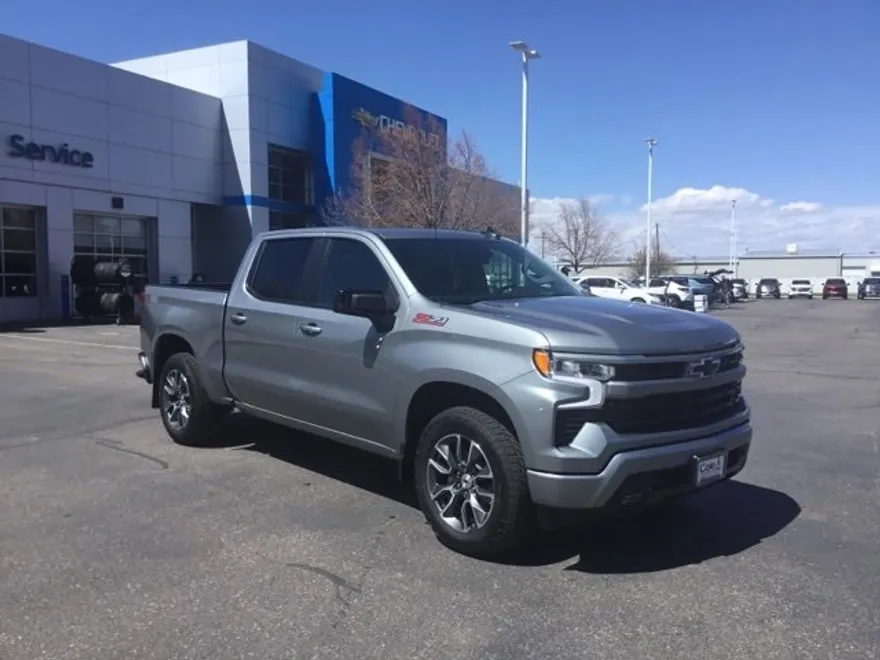 2025 Chevrolet Silverado 1500 RST photo 1