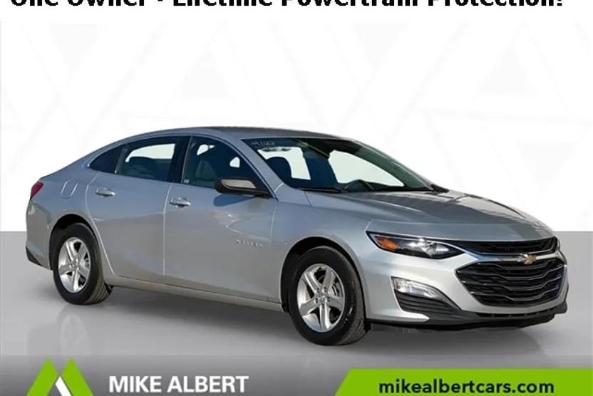 2020 Chevrolet Malibu LS photo 1