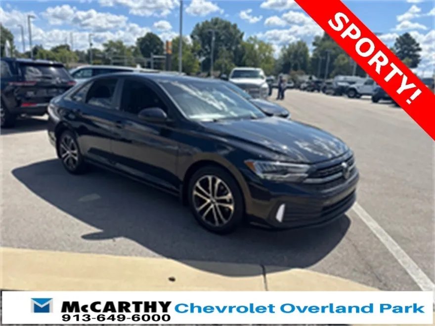 2023 Volkswagen Jetta 1.5T Sport photo 1