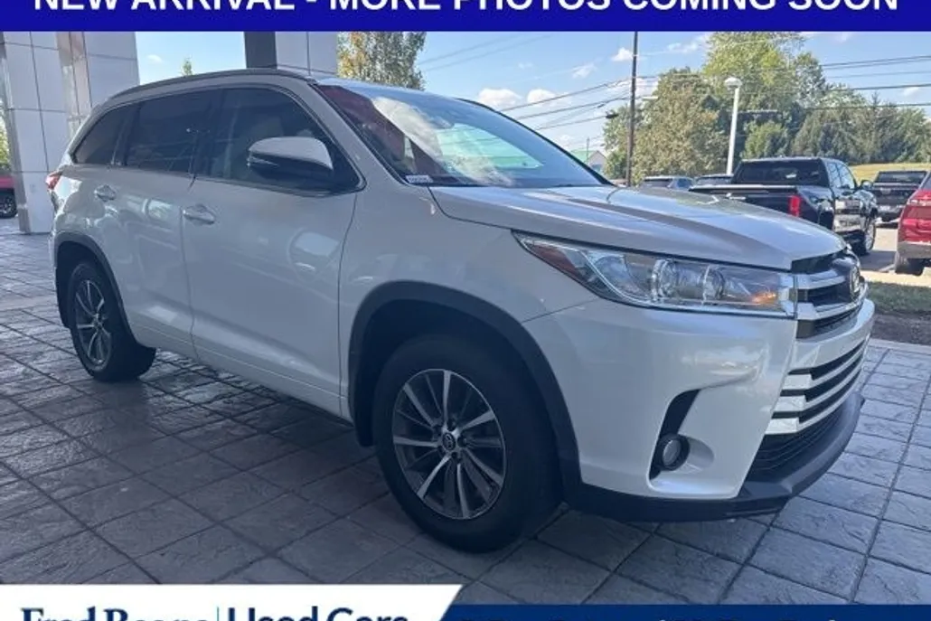 2018 Toyota Highlander XLE photo 1