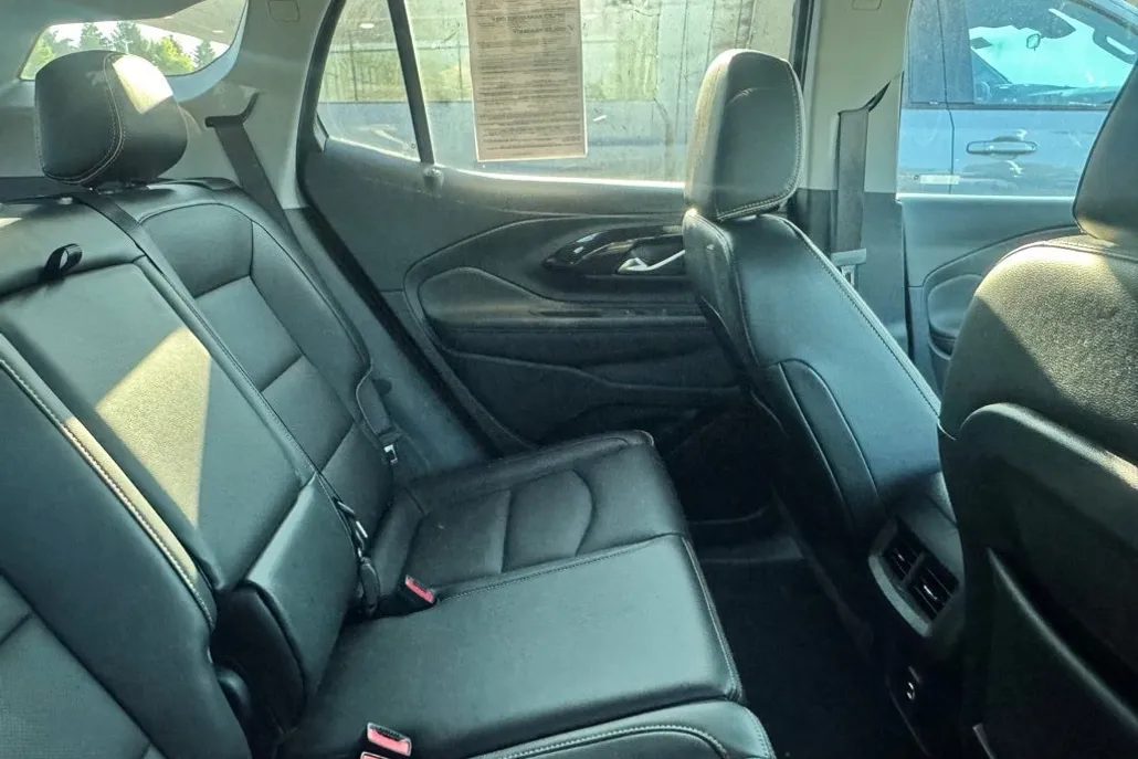 2022 Gmc Terrain AT4 photo 1
