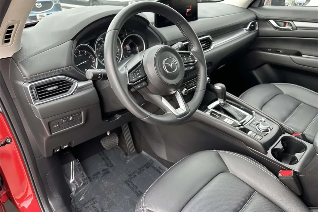 2025 Mazda CX-5 2.5 S Preferred photo 1