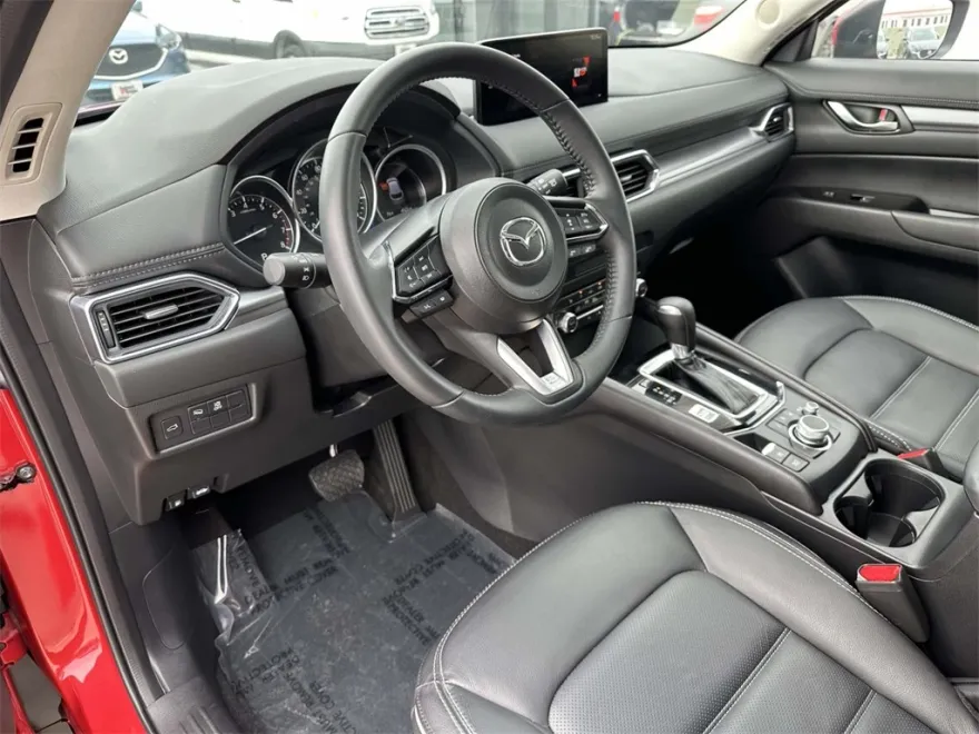 2025 Mazda CX-5 2.5 S Preferred photo 1