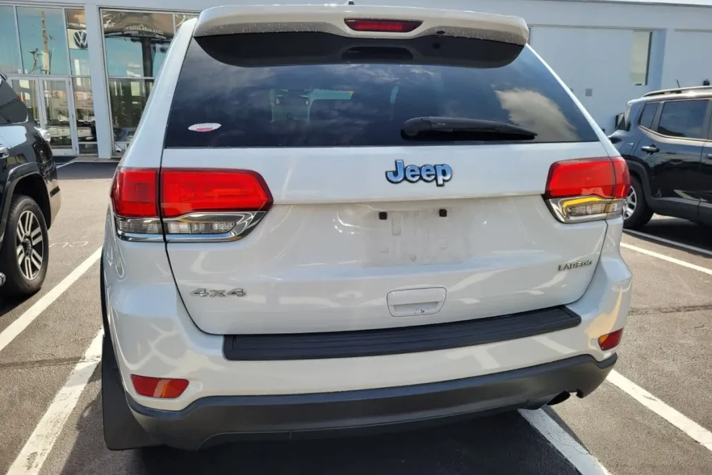 2014 Jeep Grand Cherokee Laredo photo 1