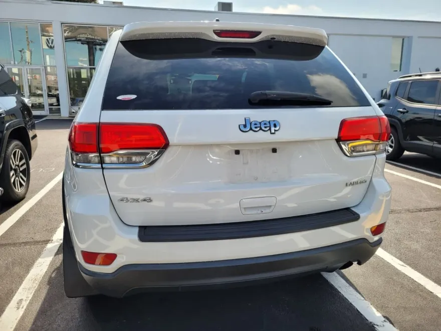 2014 Jeep Grand Cherokee Laredo photo 1