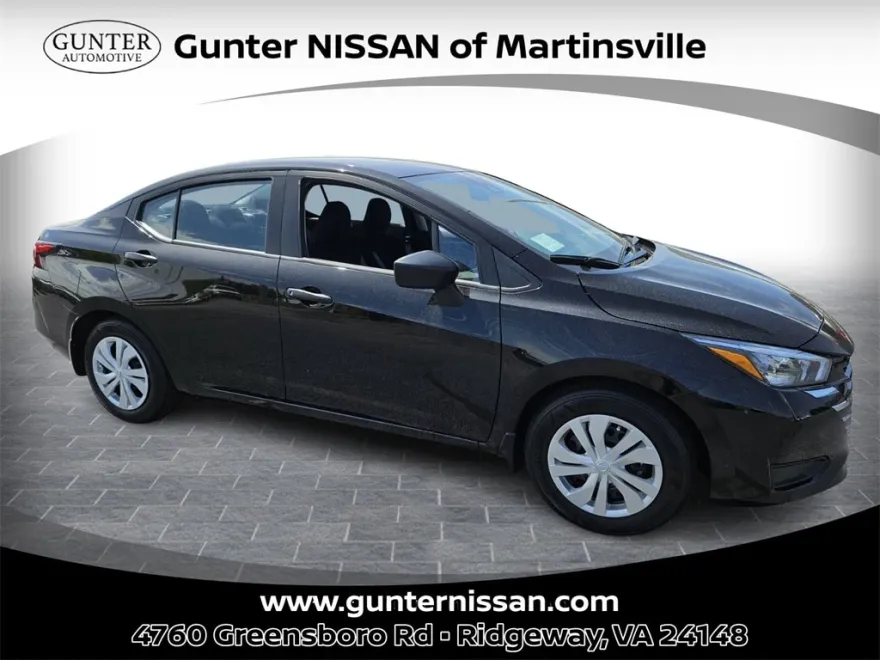 2025 Nissan Versa 1.6 S photo 1