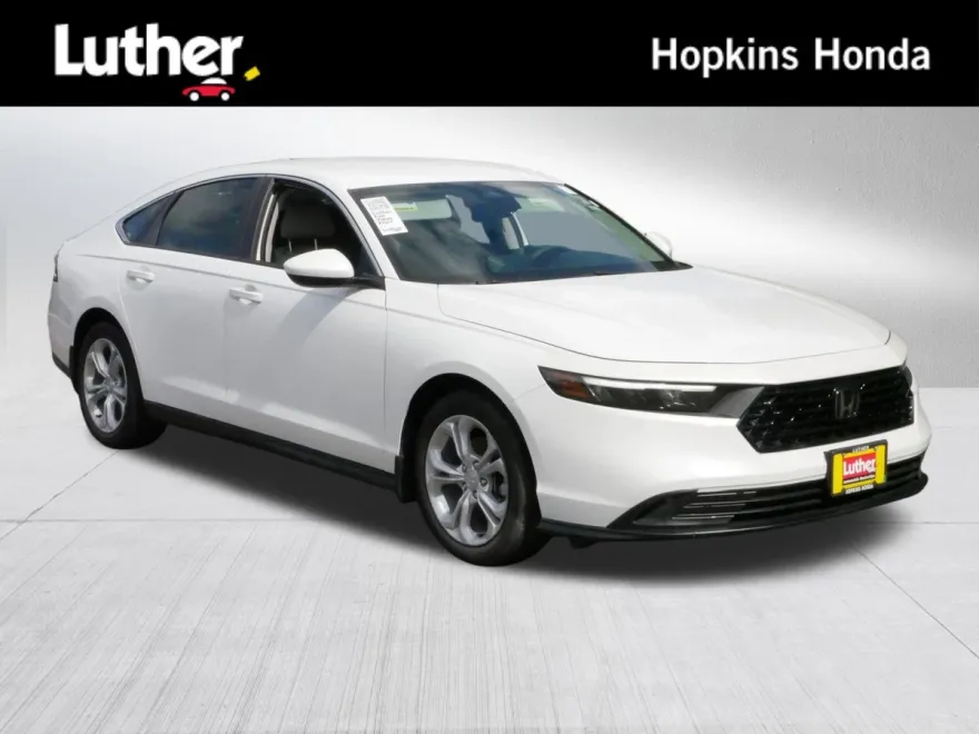 2023 Honda Accord 1.5T LX photo 1