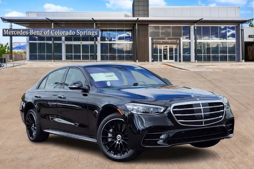 2025 Mercedes Benz S 580 4MATIC photo 1