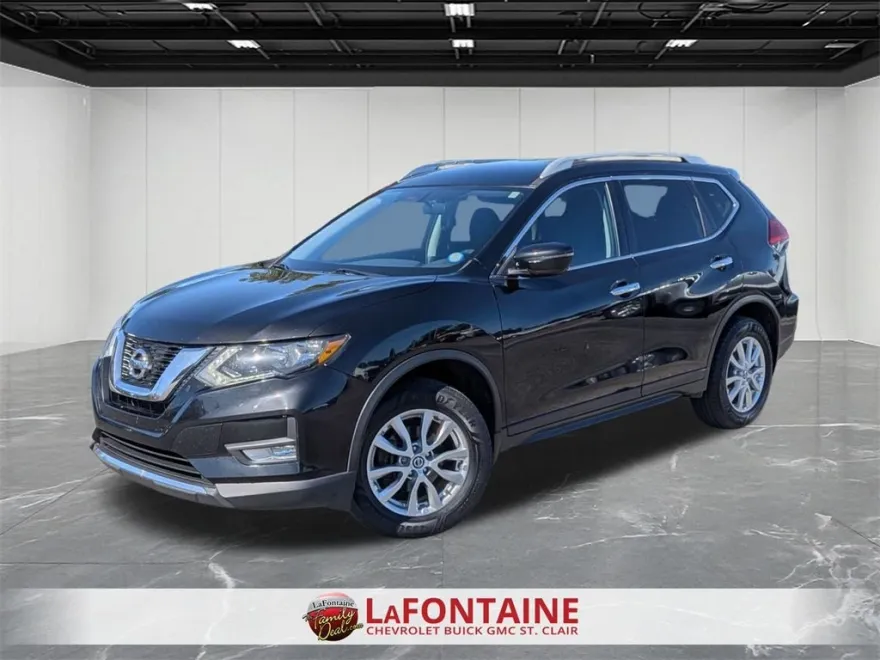 2017 Nissan Rogue S photo 1