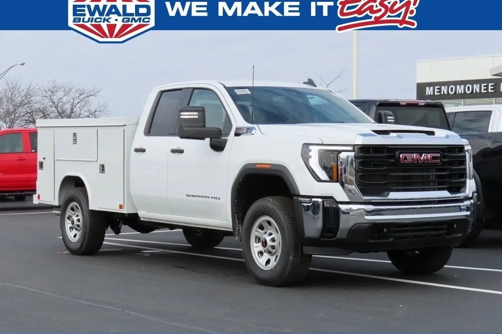 2024 Gmc Sierra 3500 HD Pro photo 1