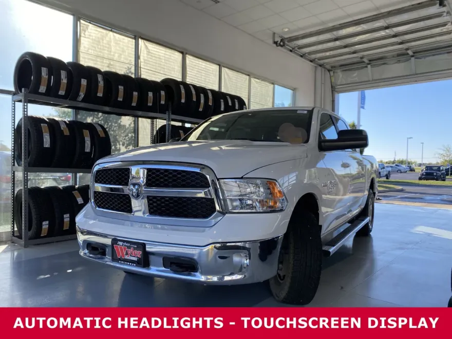 2019 Ram 1500 Classic SLT photo 1