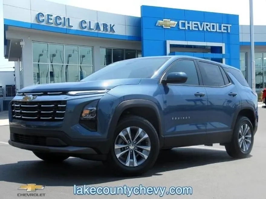 2026 Chevrolet Equinox LT photo 1