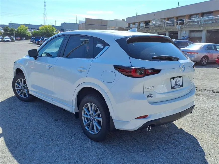 2025 Mazda CX-5 2.5 S Preferred photo 1