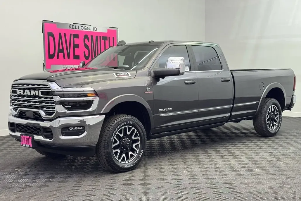 2025 Ram 3500 Limited photo 1