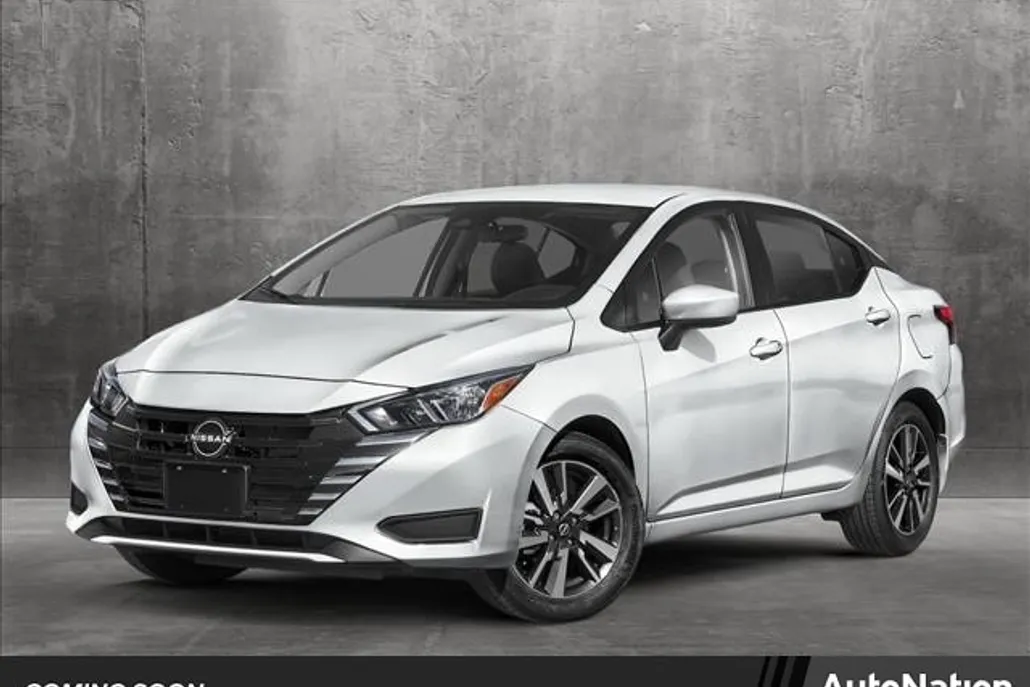 2025 Nissan Versa SV photo 1