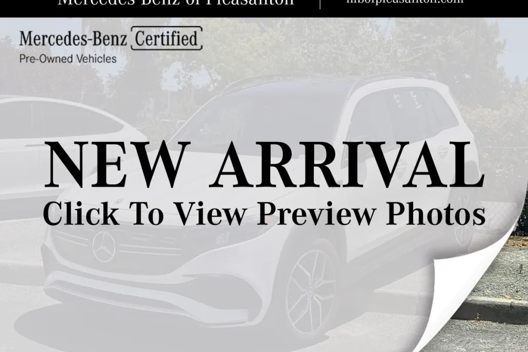 2023 Mercedes Benz EQB 350 4MATIC photo 1