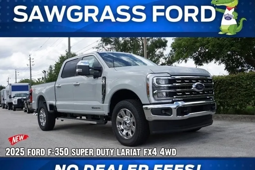 2025 Ford F-350 Lariat photo 1