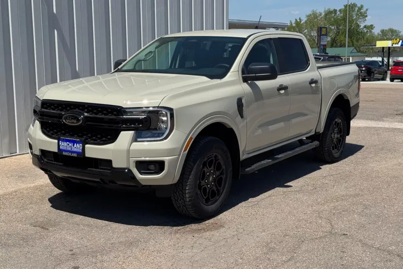 2025 Ford Ranger XLT photo 1