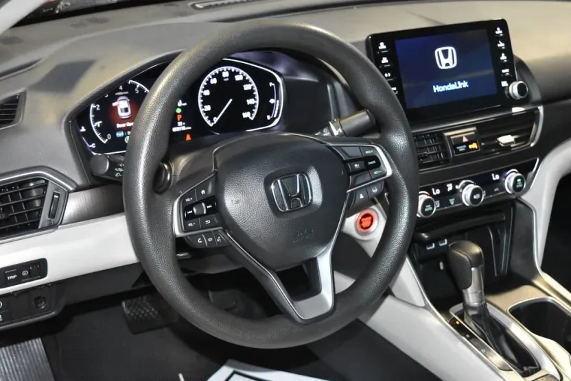 2021 Honda Accord LX photo 1