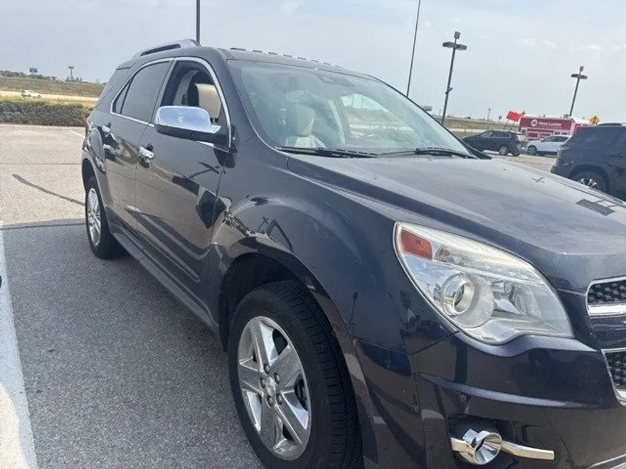 2015 Chevrolet Equinox LTZ photo 1