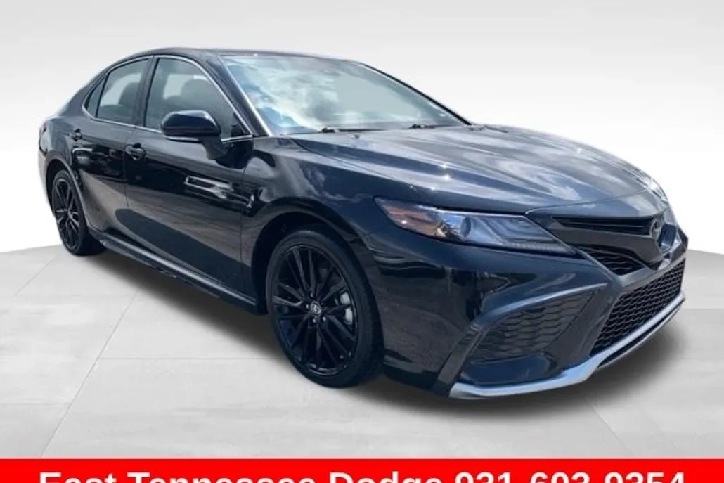 2023 Toyota Camry XSE photo 1