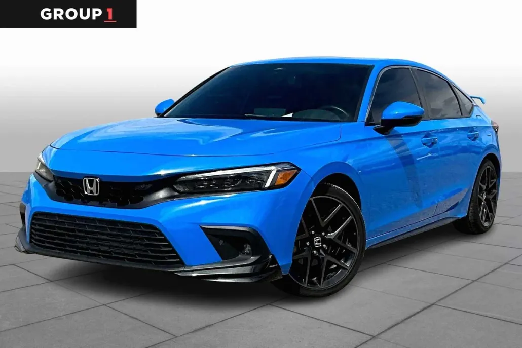 2022 Honda Civic Hatchback Sport Touring photo 1