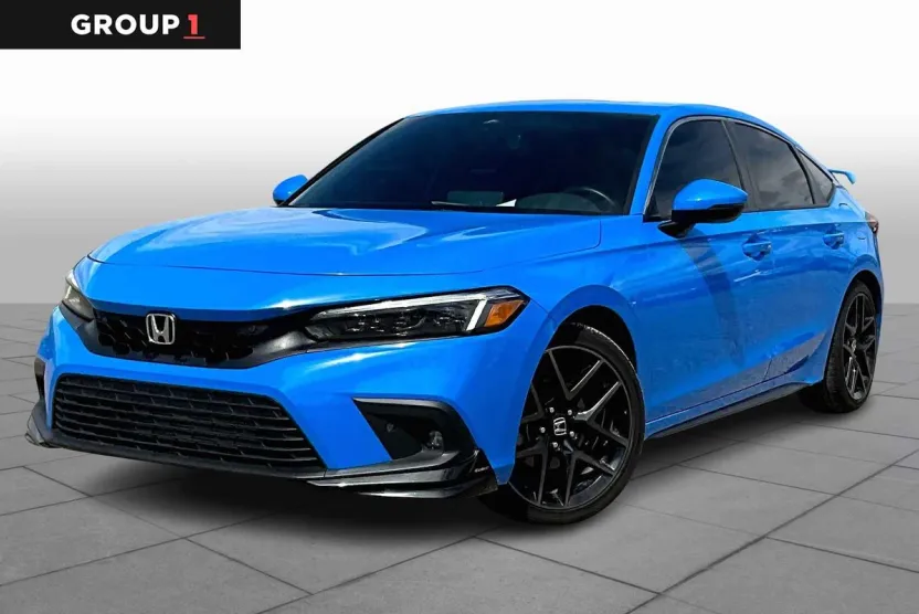 2022 Honda Civic Hatchback Sport Touring photo 1