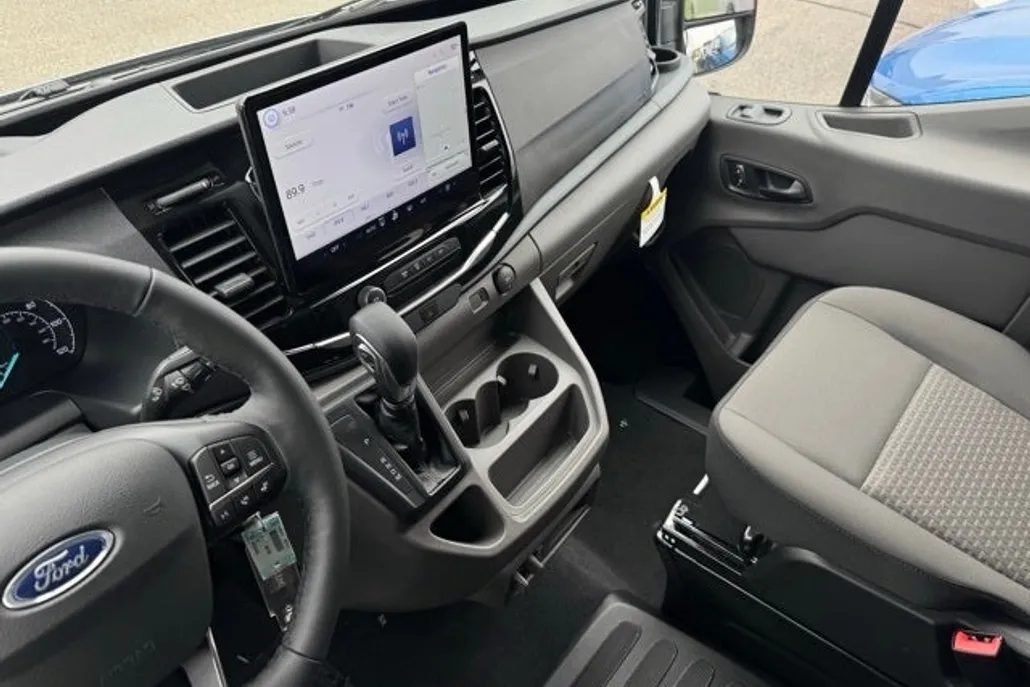 2025 Ford Transit photo 1