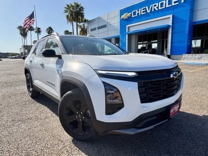 2026 Chevrolet Equinox LT photo 1