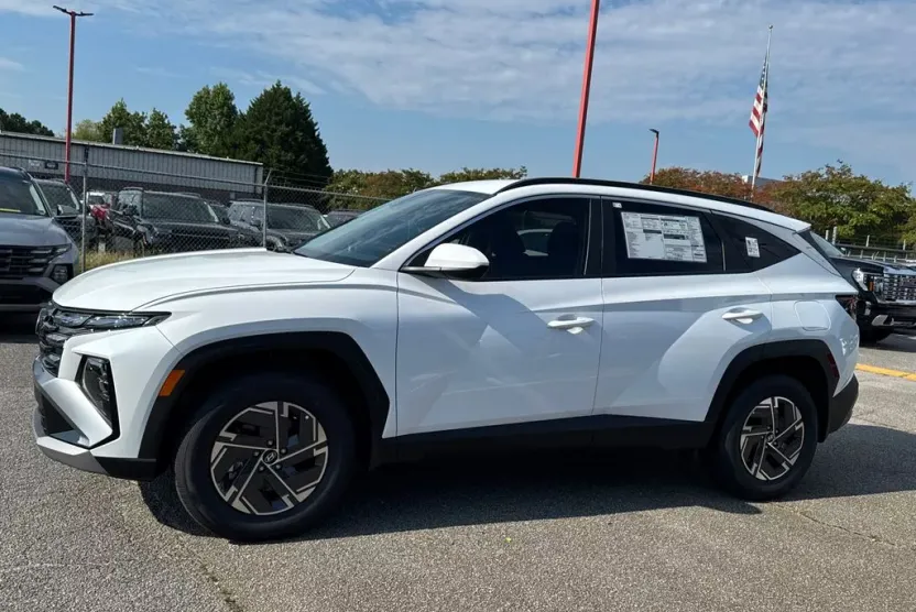 2025 Hyundai Tucson Hybrid Blue photo 1