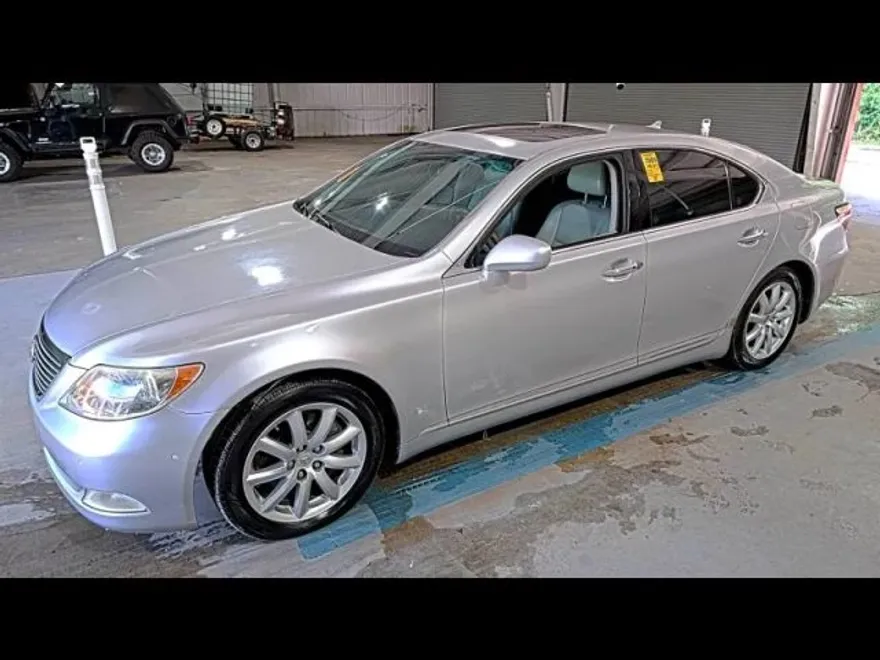 2009 Lexus LS 460 photo 1