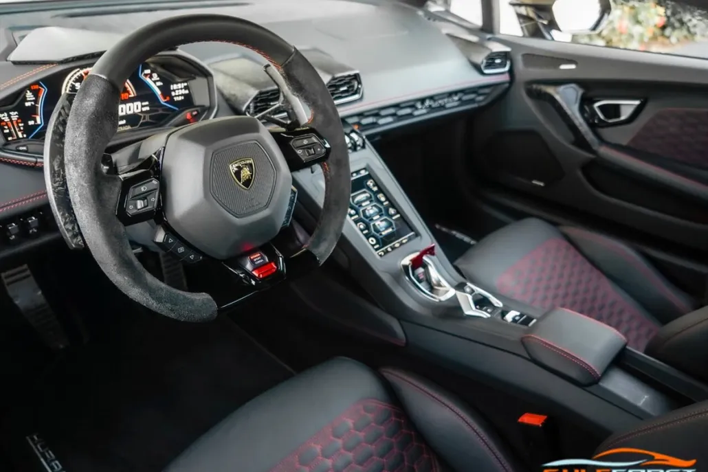 2021 Lamborghini Huracan LP 610-4 Evo photo 1