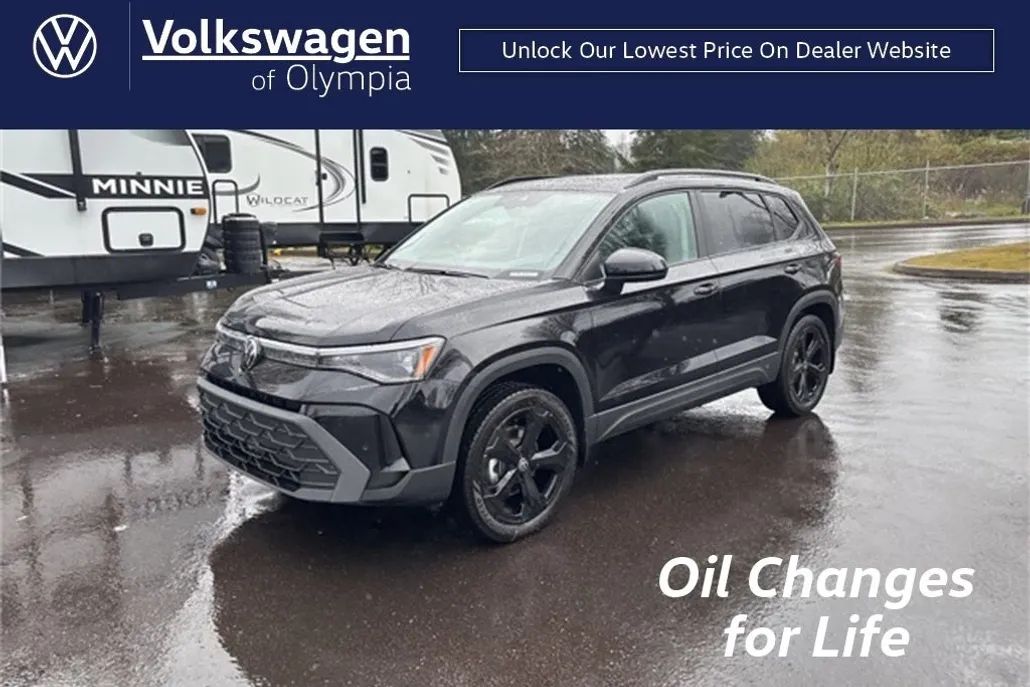 2025 Volkswagen Taos SE photo 1