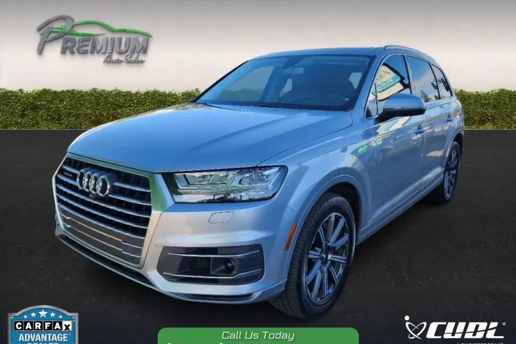 2017 Audi Q7 Prestige photo 1