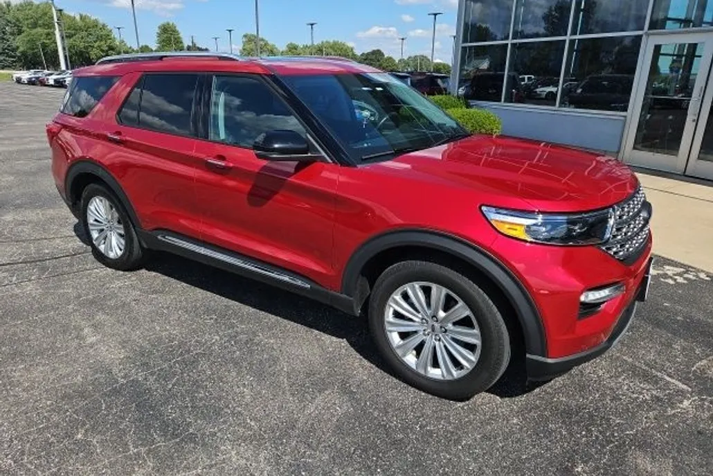 2020 Ford Explorer Limited photo 1