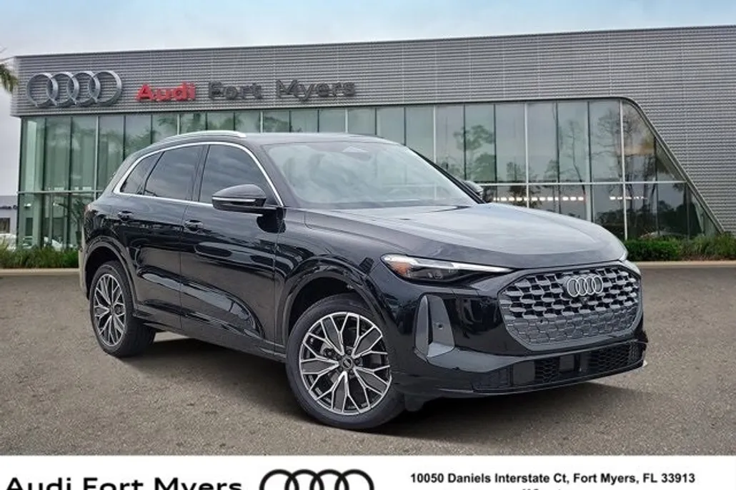 2025 Audi Q5 Premium Plus photo 1