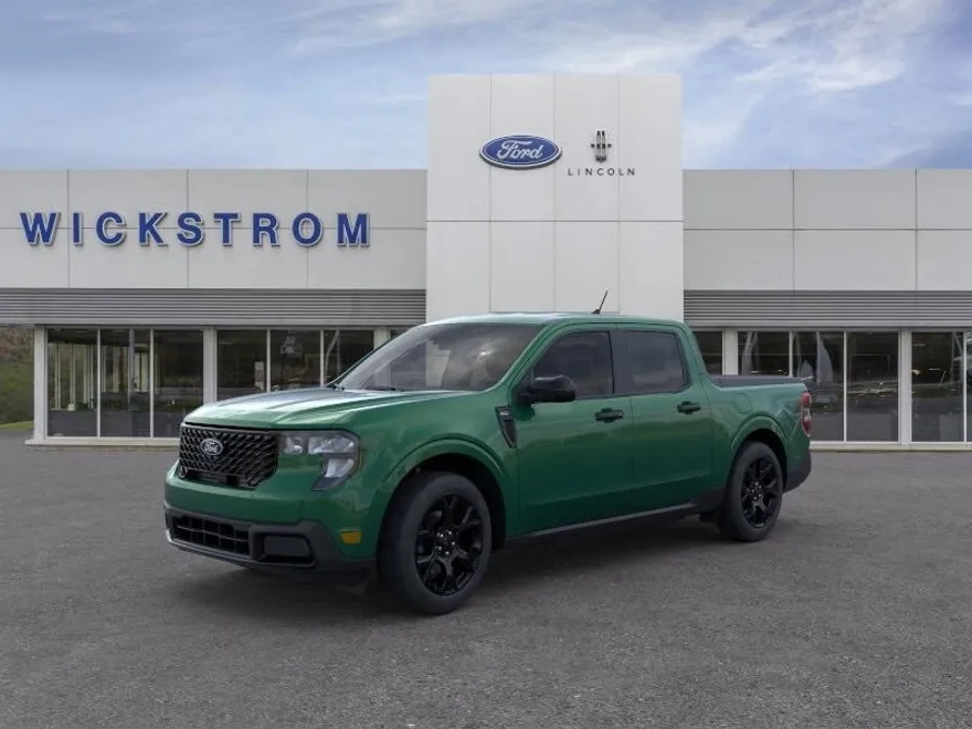 2025 Ford Maverick XLT photo 1