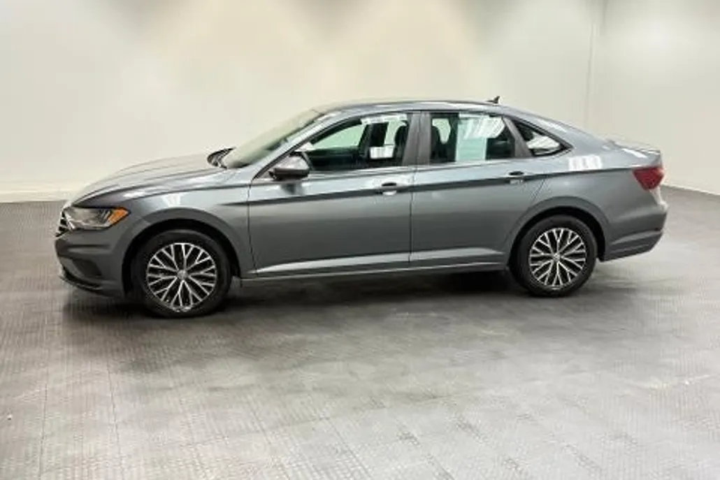 2021 Volkswagen Jetta S photo 1