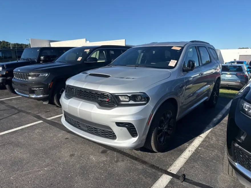 2025 Dodge Durango R/T photo 1