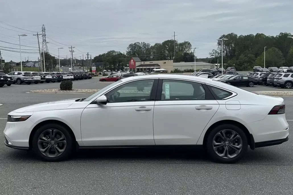 2024 Honda Accord EX photo 1
