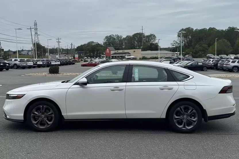 2024 Honda Accord EX photo 1