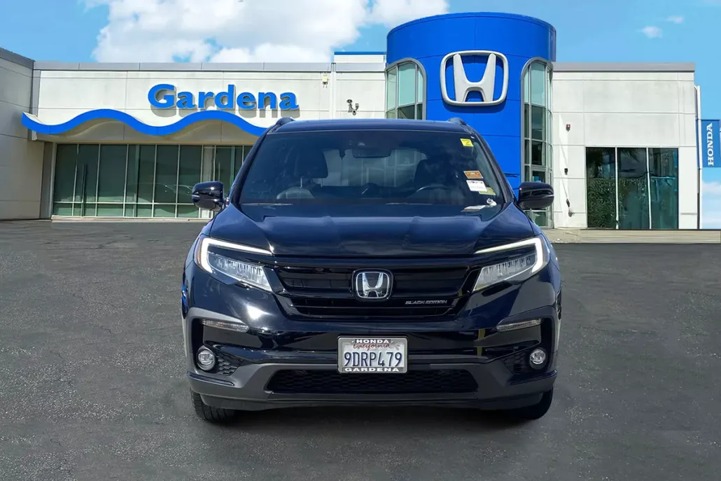 2022 Honda Pilot Black Edition photo 1