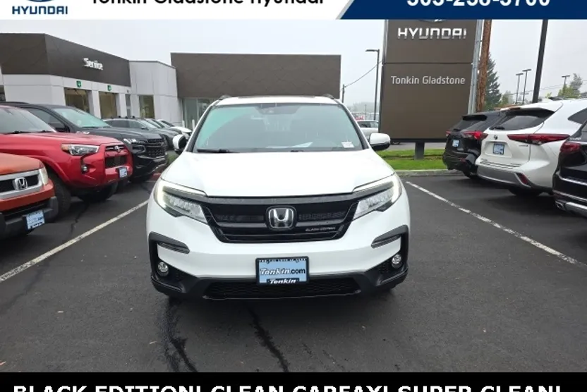 2022 Honda Pilot Black Edition photo 1