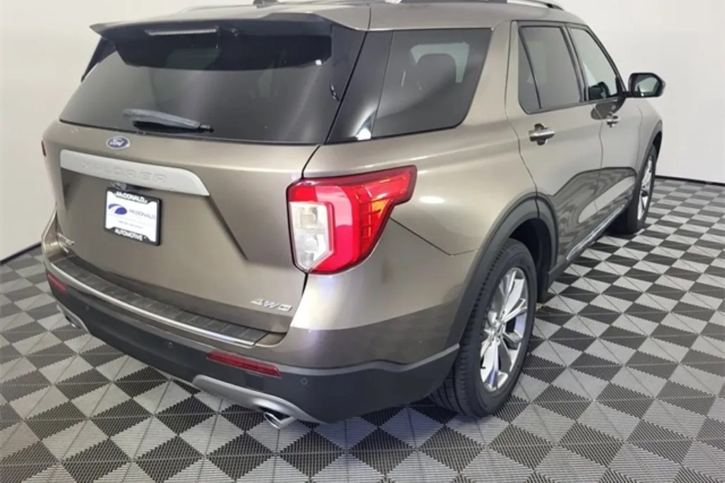 2021 Ford Explorer Limited photo 1