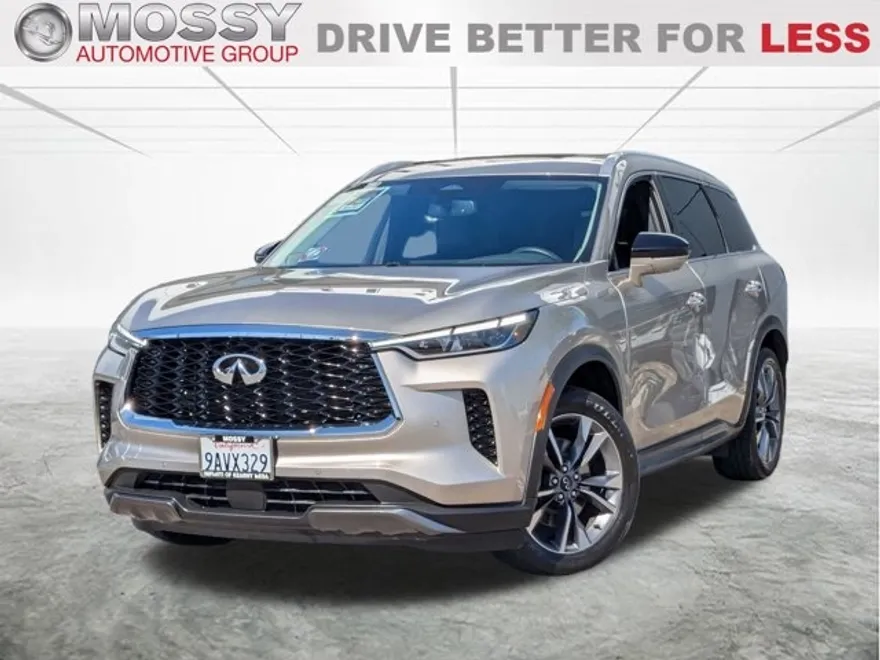 2022 Infiniti QX60 Luxe photo 1